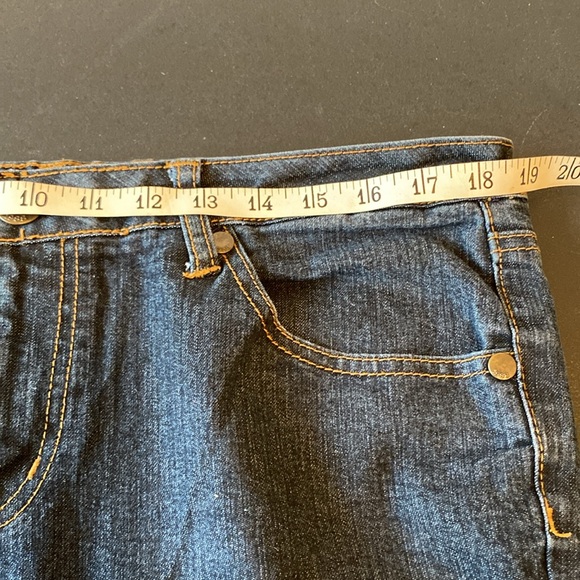 Arizona Jean Co. Bell Bottom Jeans ~ in a Size: 13 Short~Flare - Picture 10 of 10